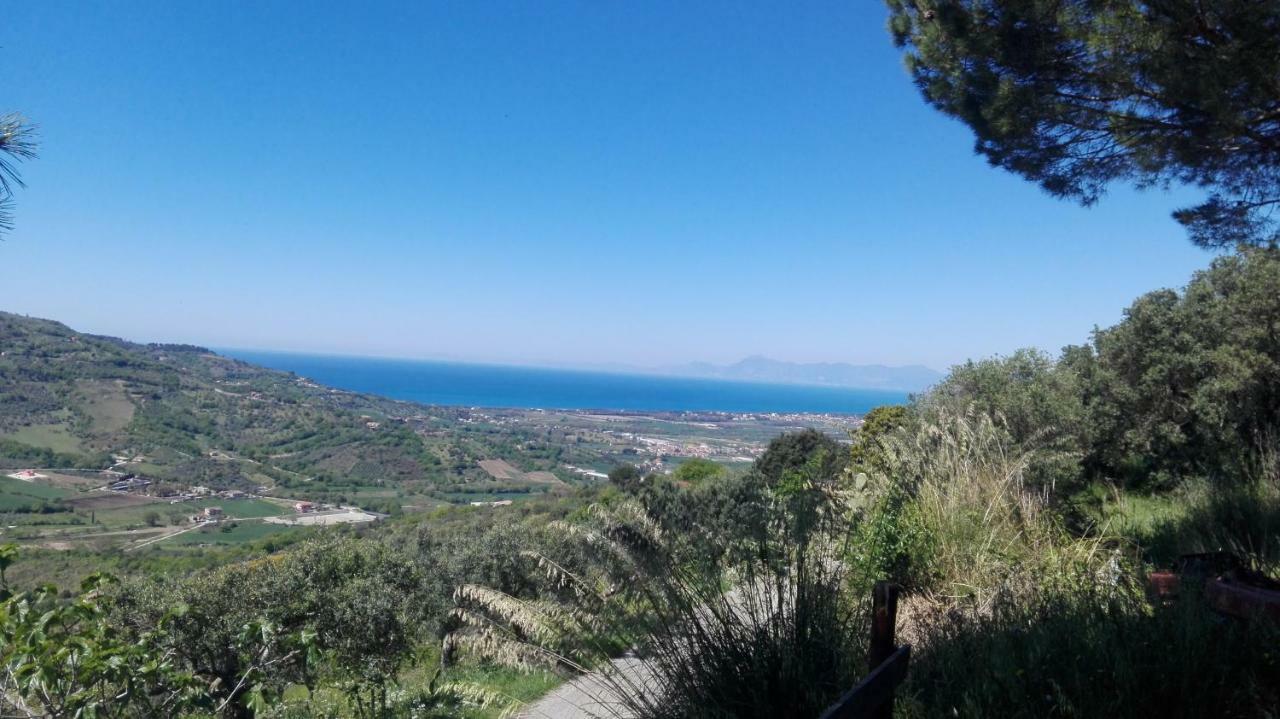 Casa Vacanze Diamante Ogliastro Cilento Exterior photo
